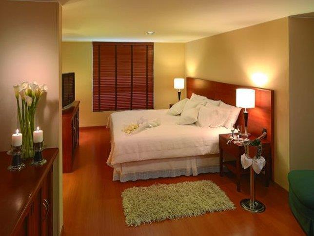 Hotel Estelar Suites Jones Bogotá Quarto foto